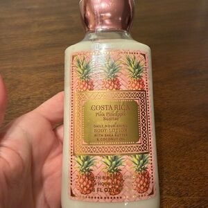 Bath & Body Works Costa Rica Pink Pineapple Sunrise Body Lotion
